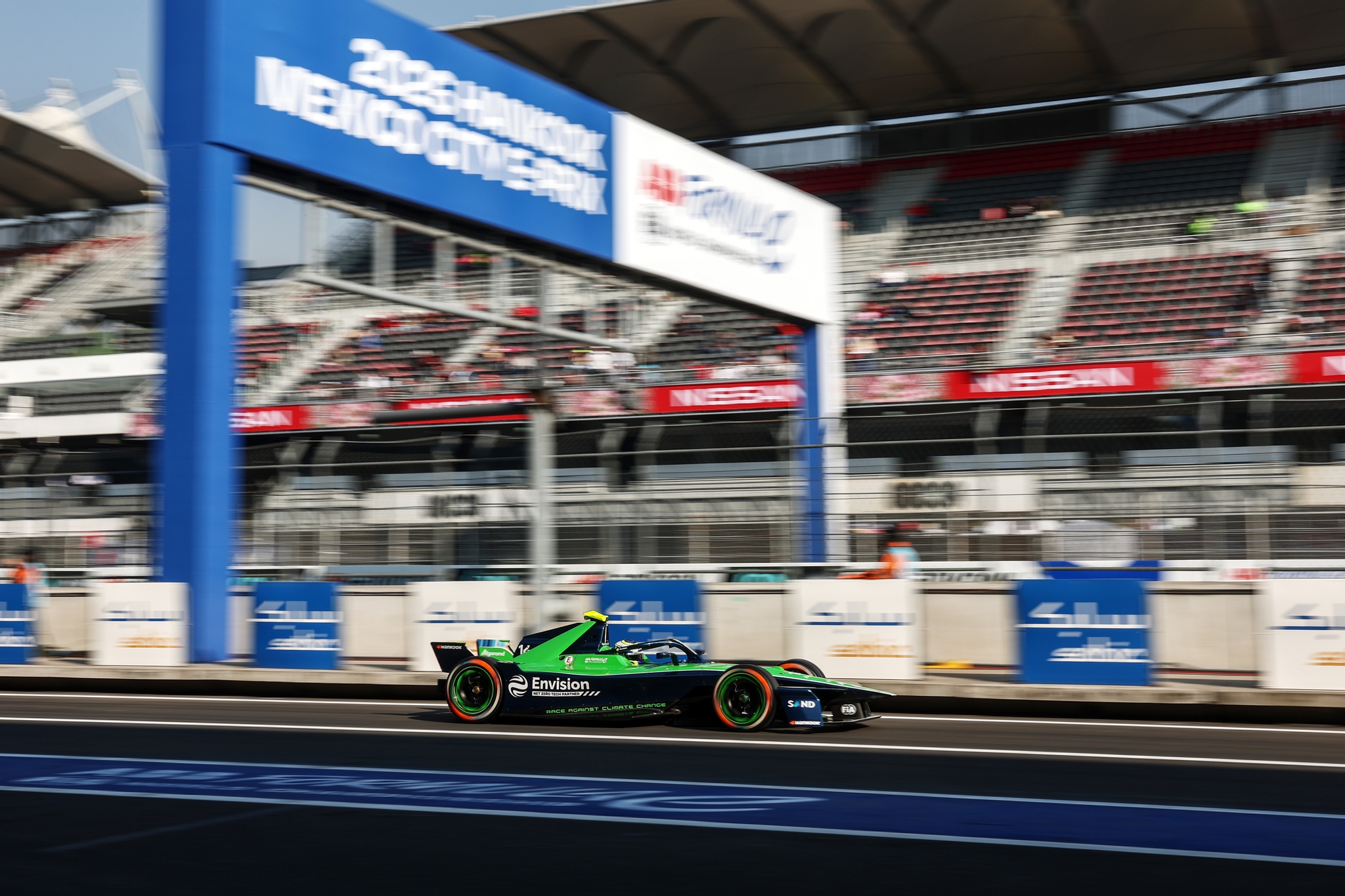 Mexico City E-Prix 2026 Race Photos