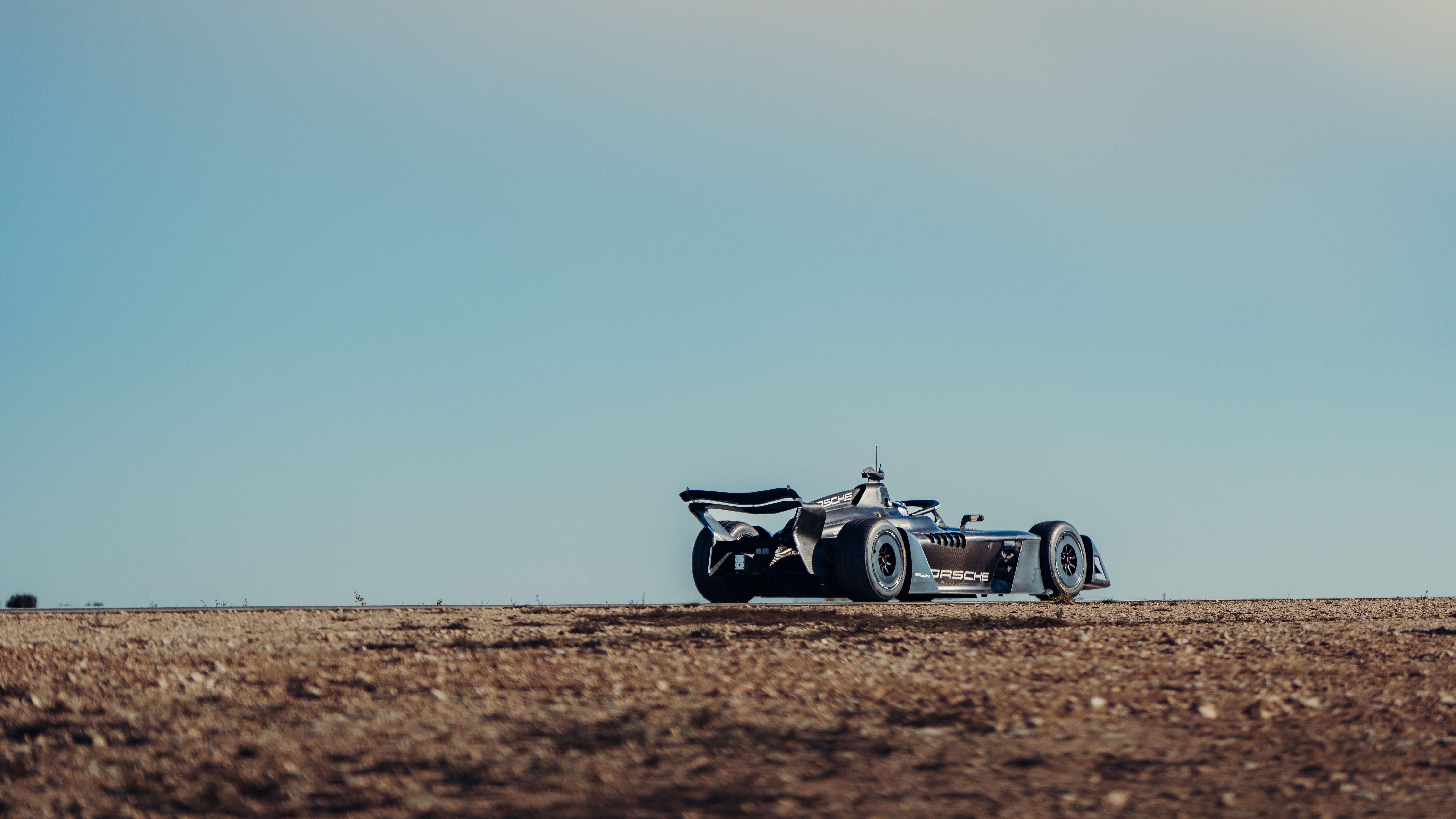 Porsche Formula E GEN4 Testing