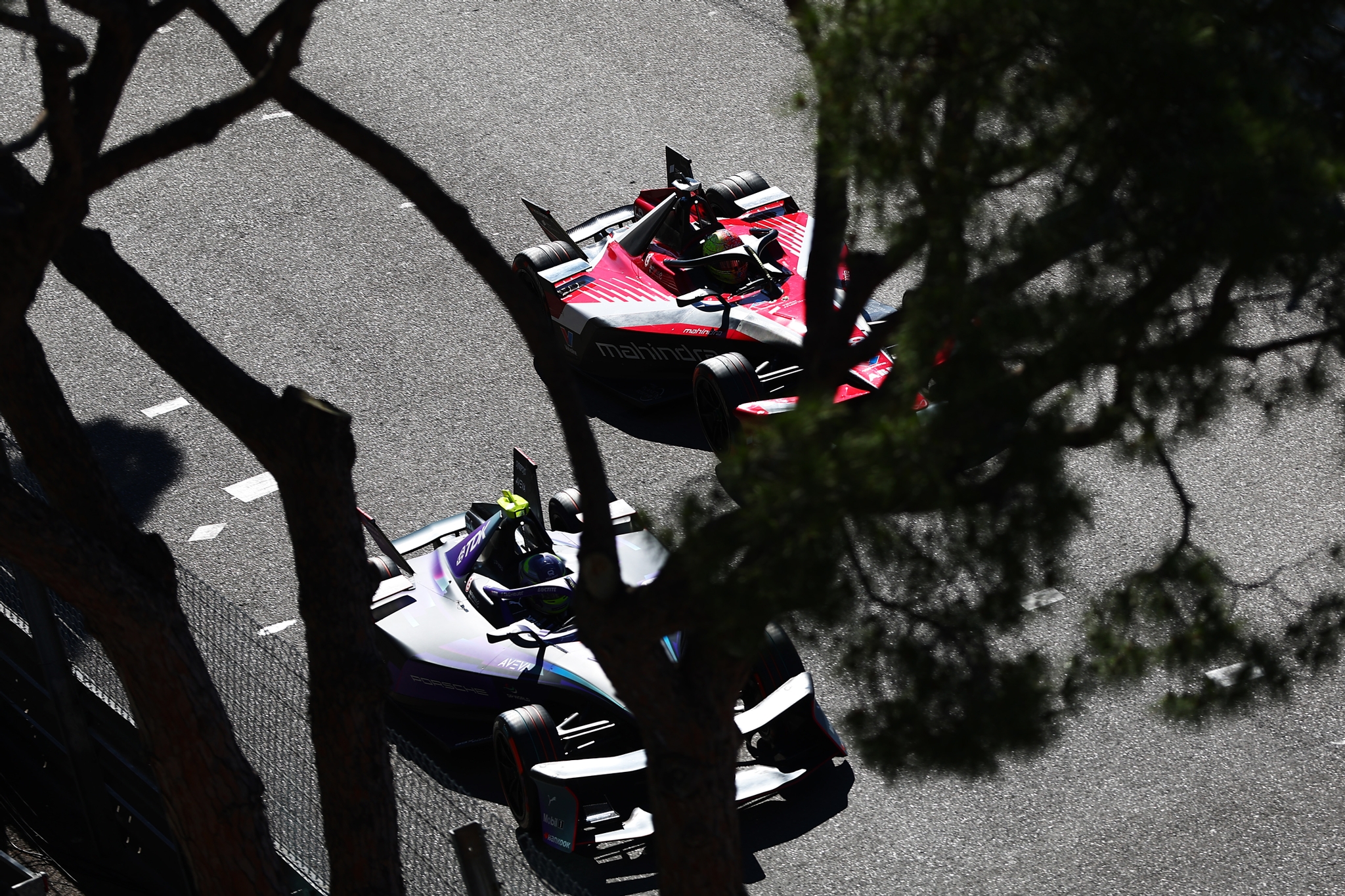 MONTE-CARLO, MÓNACO - 16 DE MAYO: Nico Muller de Suiza pilotando el (51) Porsche Formula E Team Pors
