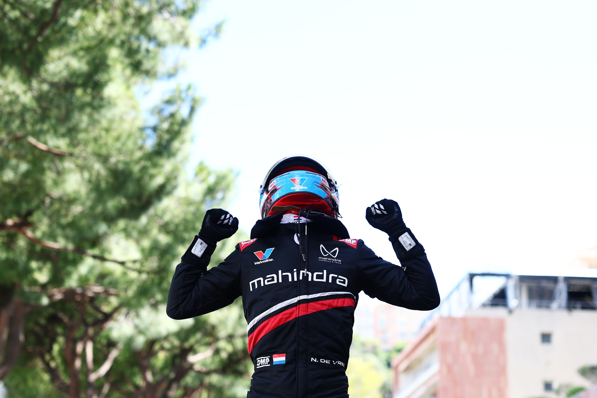 MONTE-CARLO, MÓNACO - 16 DE MAYO: Ganador de la carrera Nyck de Vries de los Países Bajos and Mahind