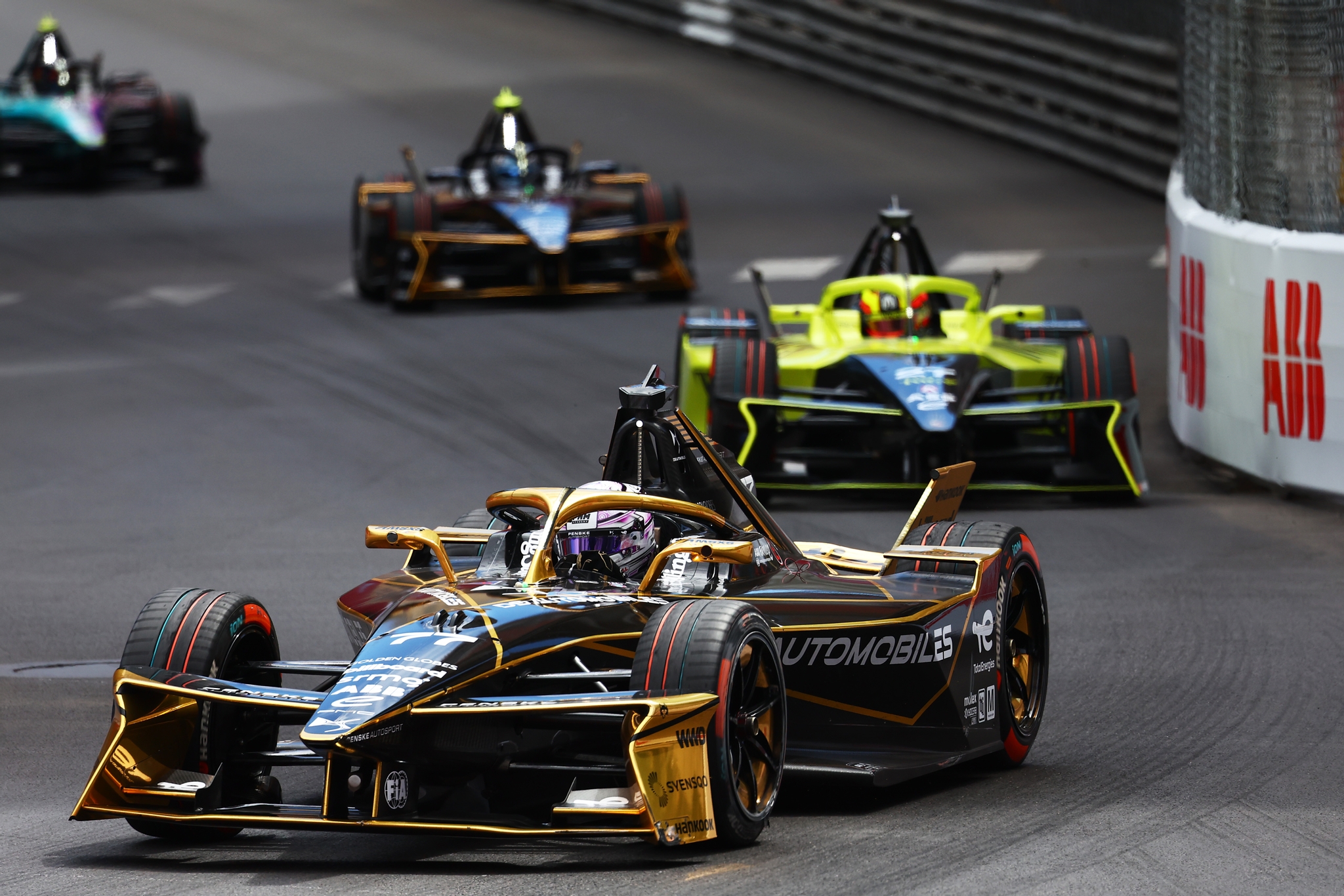 MONTE-CARLO, MONACO - 17 DE MAYO: David Coulthard pilota el GEN4 en pista durante la sesión de entre