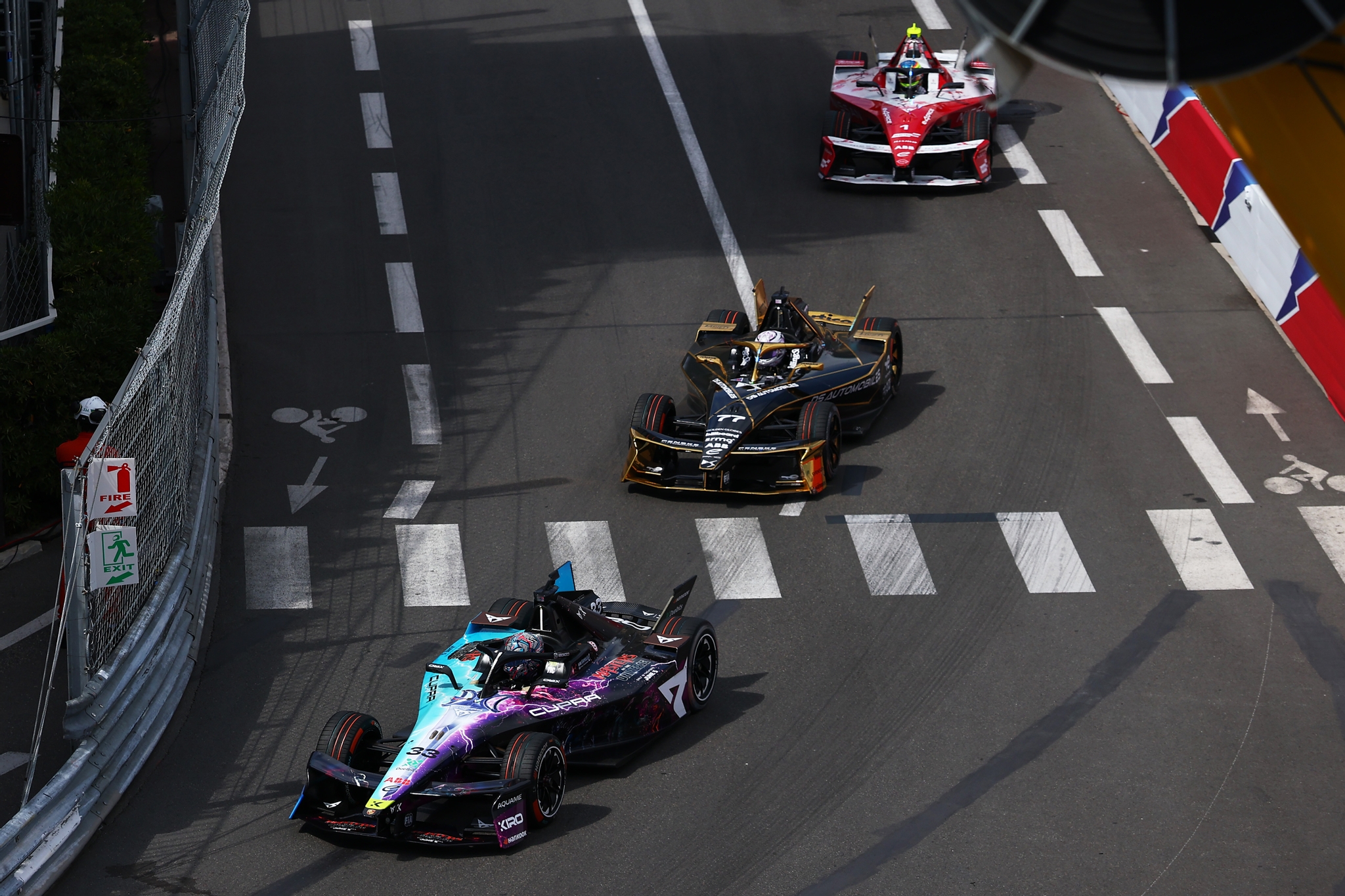 MONTE-CARLO, MONACO - 17 DE MAYO: David Coulthard pilota el GEN4 en pista durante la sesión de entre