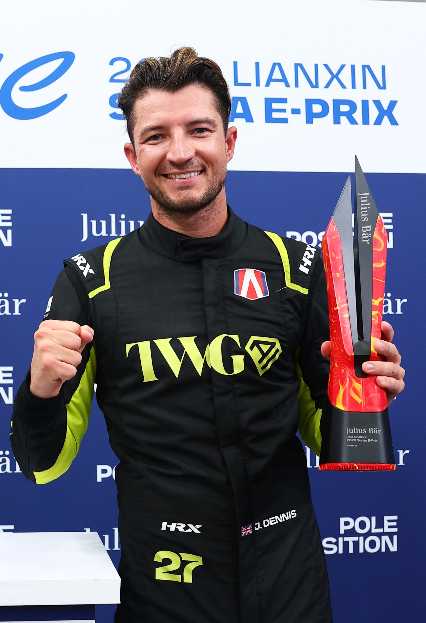 Pole position qualifier Jake Dennis de Gran Bretaña and Andretti Formula
