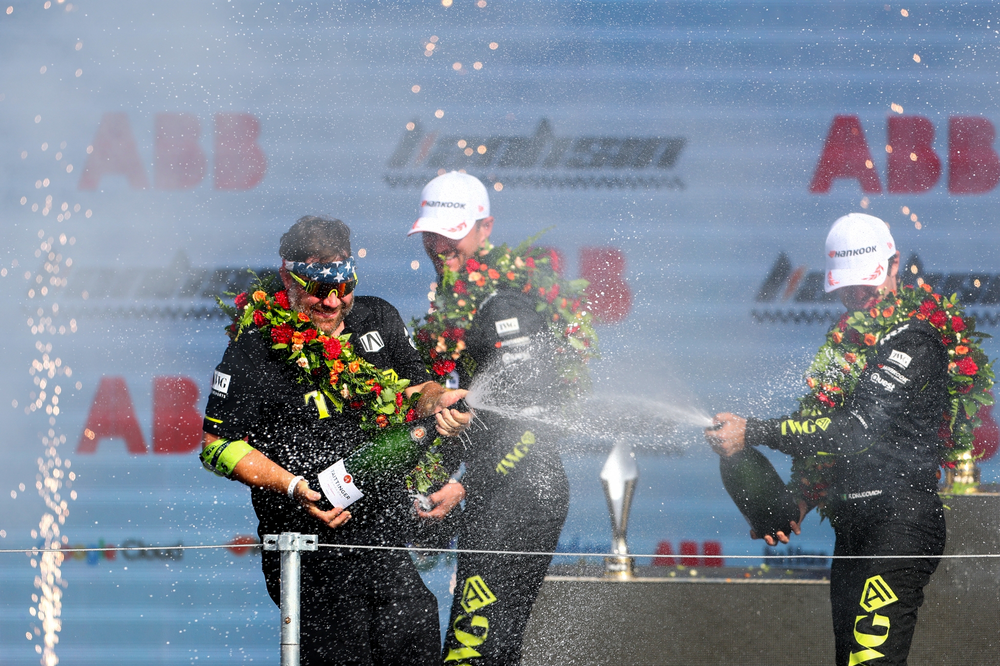 Ganador de la carrera Jake Dennis de Gran Bretaña and Andretti Formula E